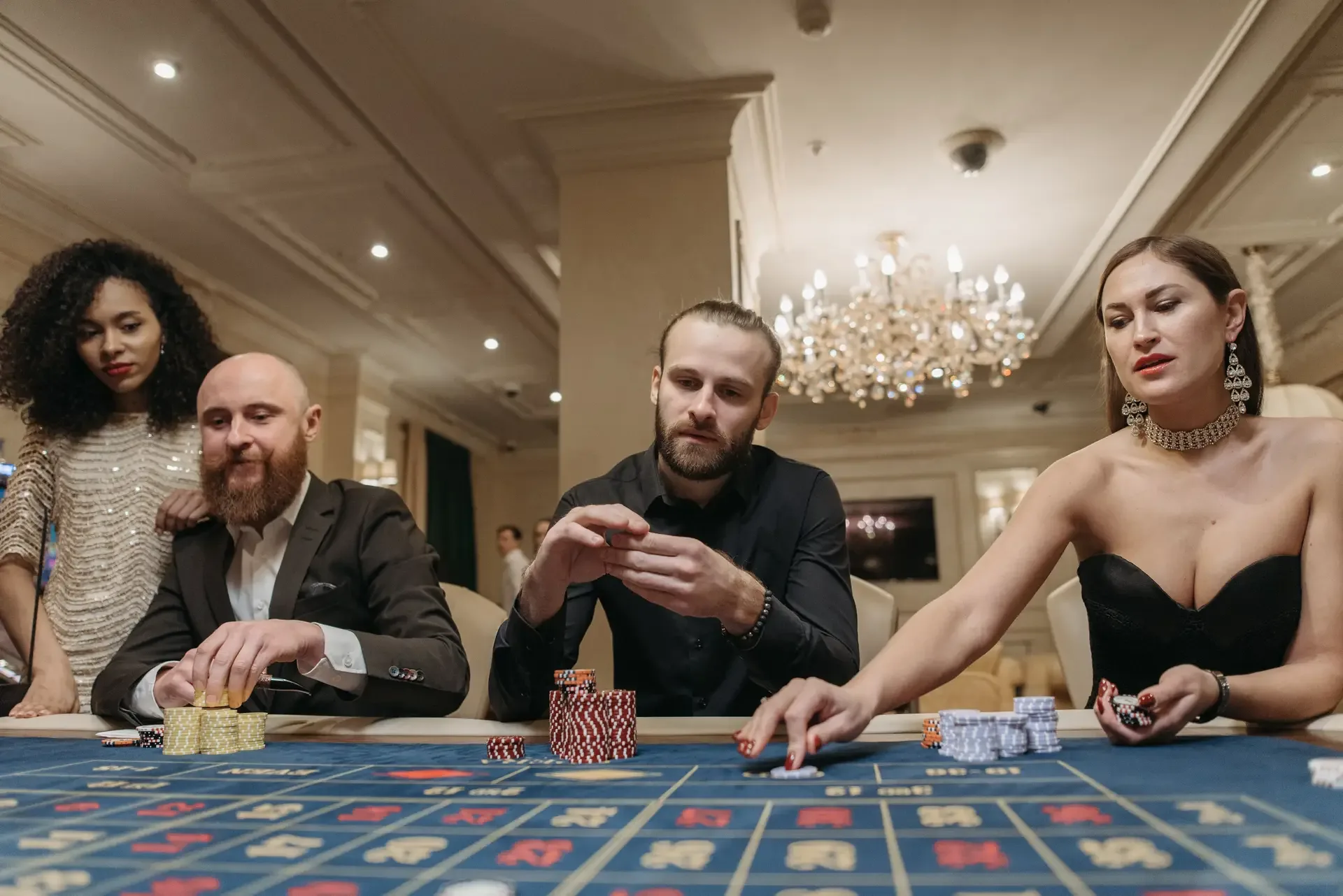 Opulentna casino miza
